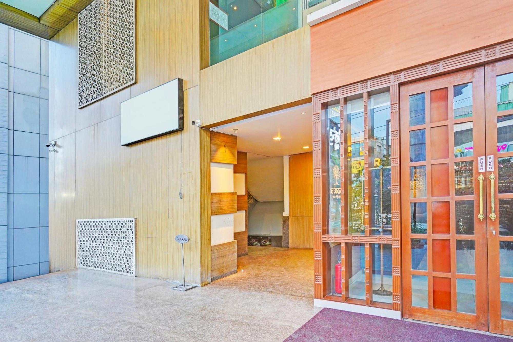 Super Collection O Marathahalli Formerly Krishna Boutique Bangalore Exterior foto